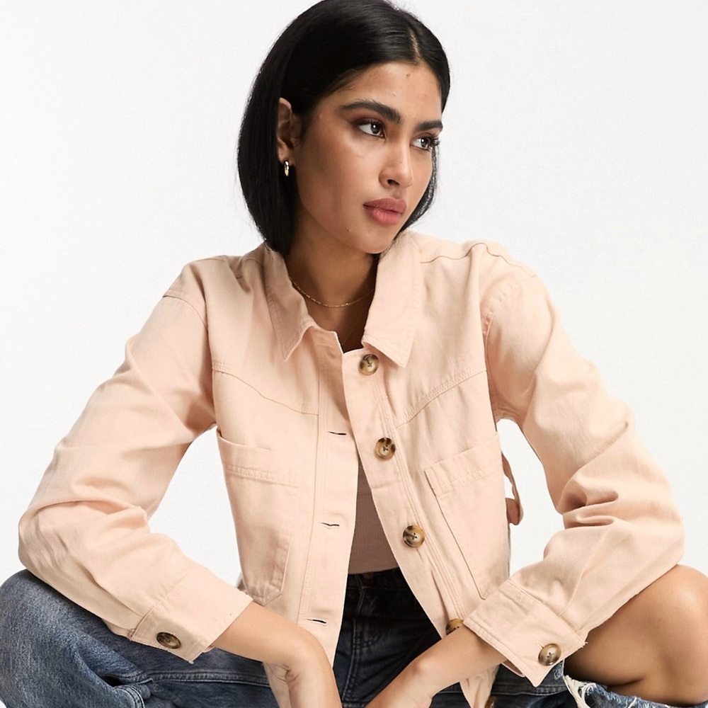 Cropped Jean Jacket - Picture 4 of 4